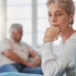 Bienestar emocional en divorcios de adultos mayores