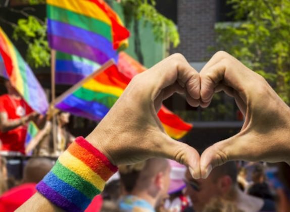 Discriminación en divorcios homosexuales