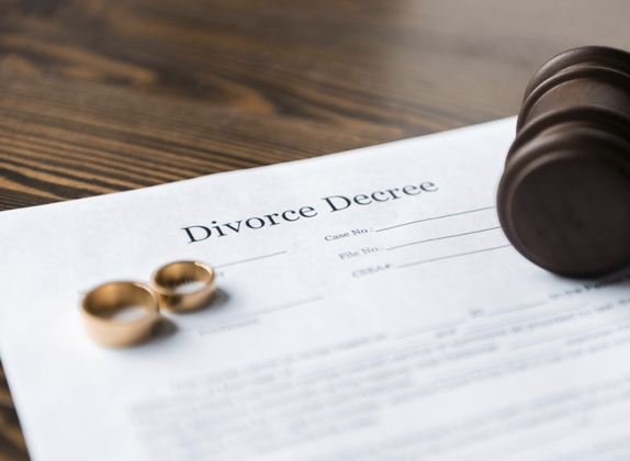 Trámites internacionales de divorcio